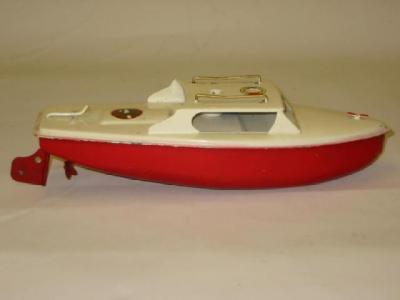 Appraisal: A Sprite day cruiser clockwork ivory deck and red hull