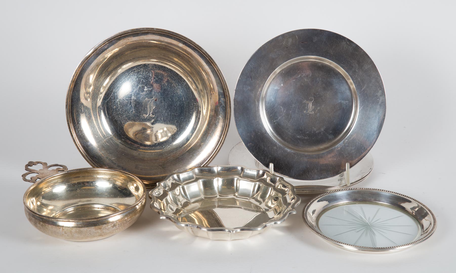 Appraisal: Seven American sterling silver table items including four bread butter