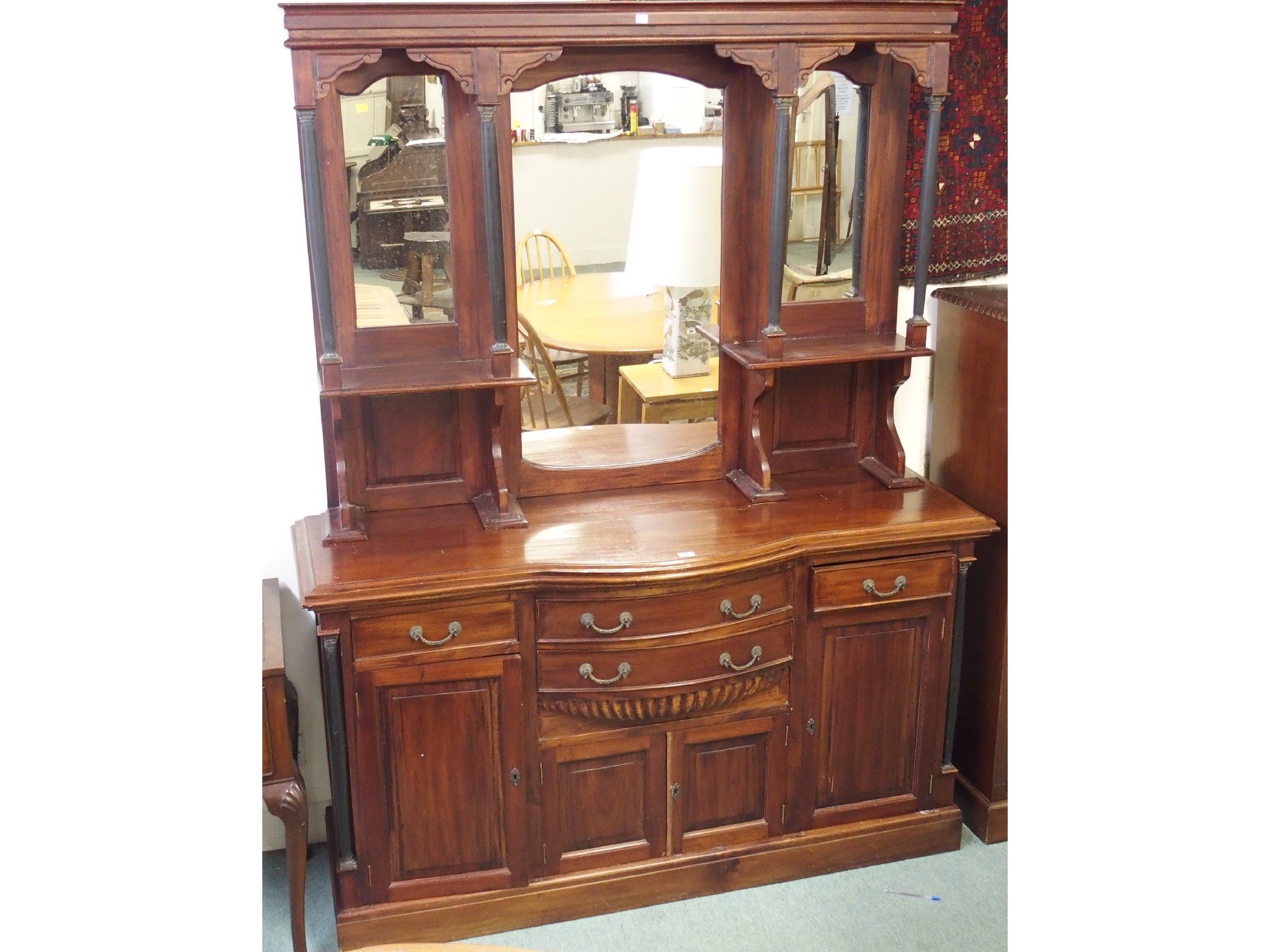 Appraisal: A Victorian mahogany mirrored back sideboard x x cm