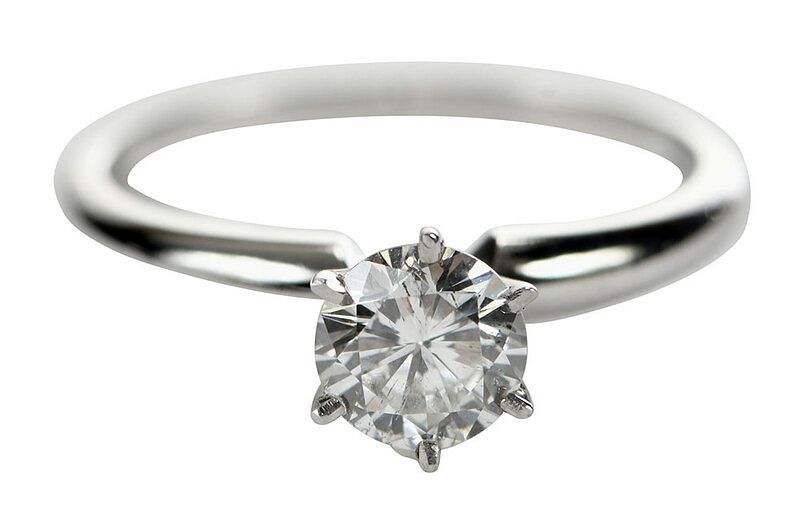 Appraisal: kt Diamond Ring center round brilliant diamond estimated weight ct