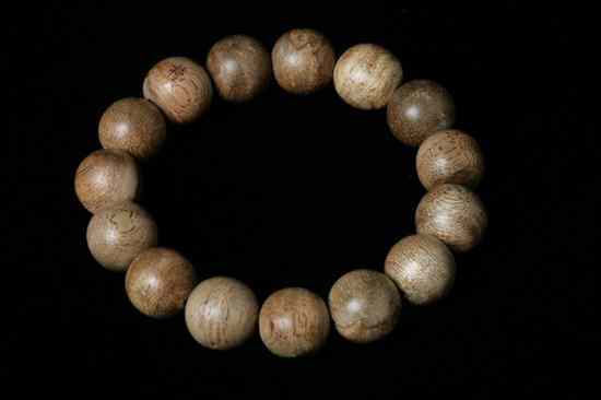 Appraisal: CHINESE CHENXIANG WOOD BEAD BRACELET - in high