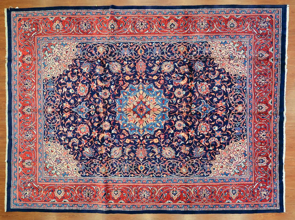 Appraisal: Persian Mahal Sarouk carpet approx x Iran modern Condition Like