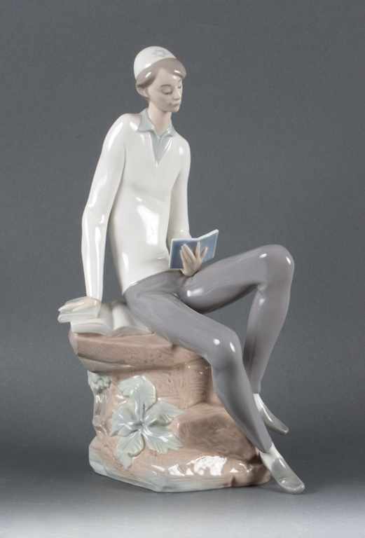 Appraisal: Lladro porcelain Talmud student figure th century underglaze blue mark