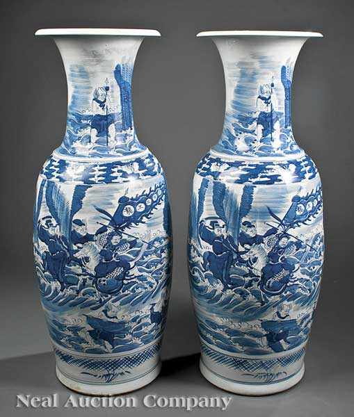 Appraisal: A Large Pair of Chinese Blue and White Porcelain Vases