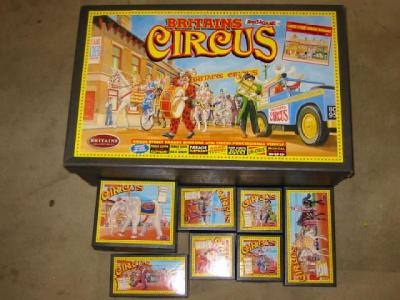 Appraisal: A Britains Collectibles Circus comprising Street Parade Diorama with circus