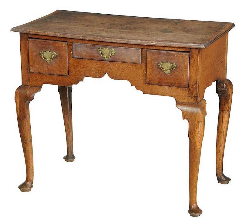 Appraisal: Queen Anne Inlaid Oak Dressing Table British th century elements