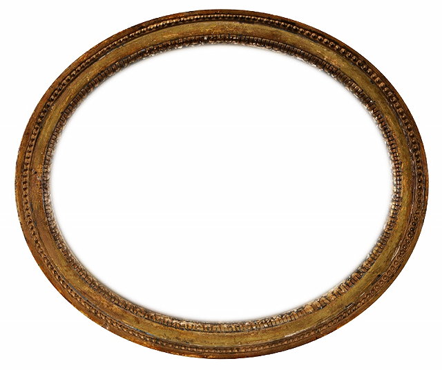 Appraisal: A GEORGE III OVAL GILT FRAME the beaded border with