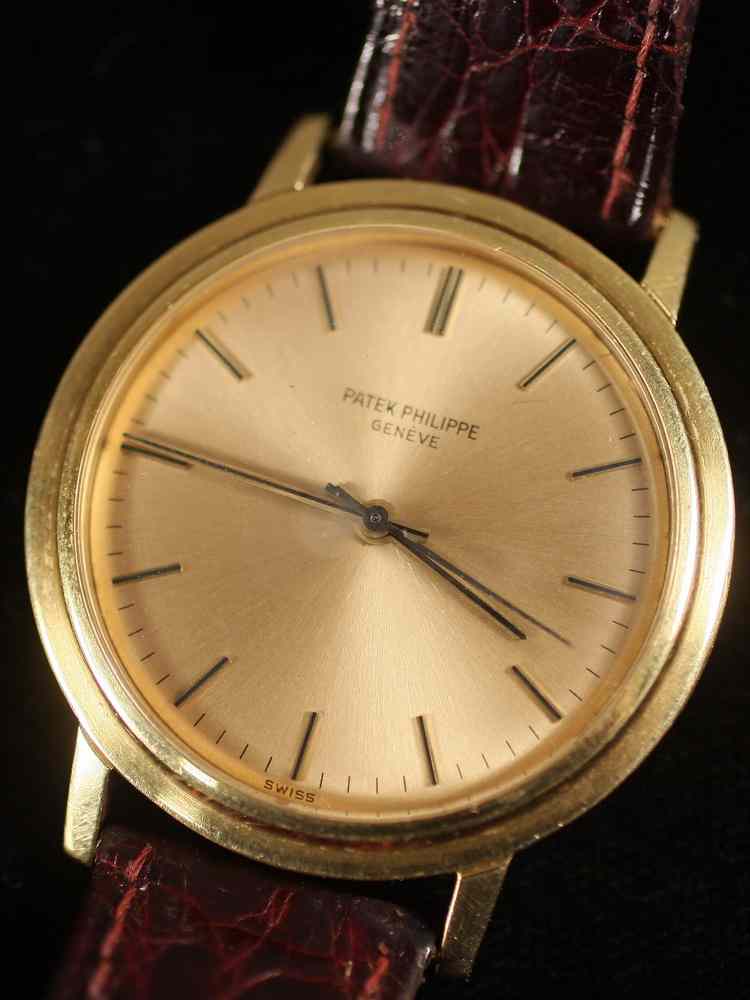 Appraisal: GENT'S WRISTWATCH - Ca s K yellow gold round head