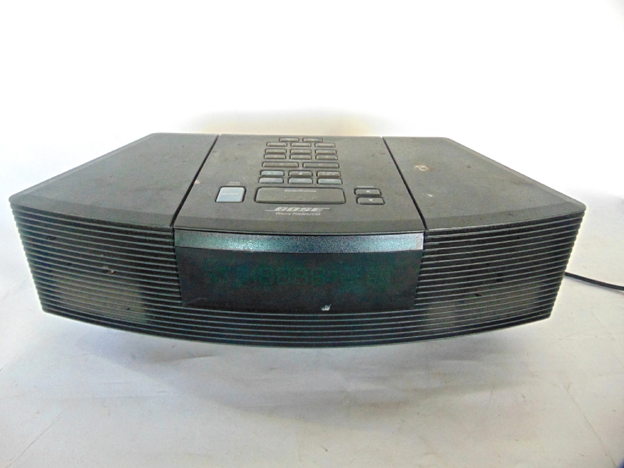 Appraisal: A Bose wave radio CD system