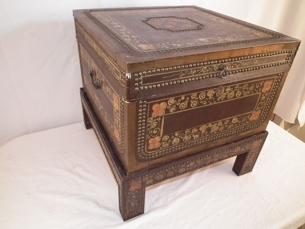 Appraisal: CHINA TRADE PIGSKIN TRUNK Vintage square China Trade pigskin covered