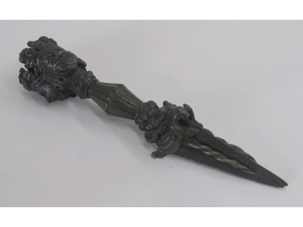 Appraisal: Ethnic ceremonial dagger