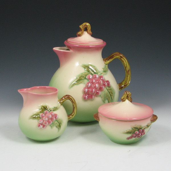 Appraisal: Hull Tokay Three-Piece Tea Set - Mint Tokay three-piece tea