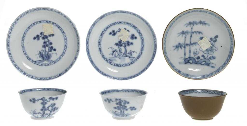 Appraisal: A CHINESE EXPORT PORCELAIN TEA BOWL AND SAUCER AND TWO