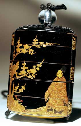 Appraisal: ANTIQUE LACQUER INRO Antique four-case black and gold lacquer inro