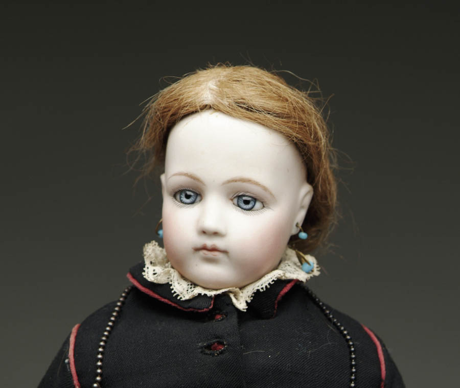 Appraisal: PORTRAIT JUMEAU FRENCH FASHION DOLL WITH TRUNK CLOTHING AND ACCESSORIES