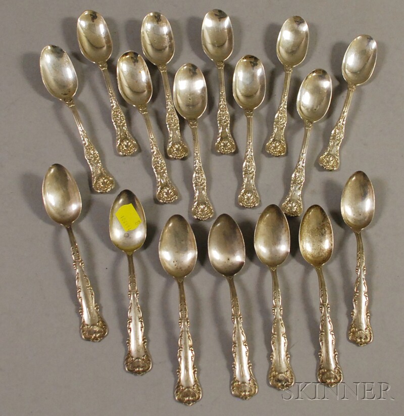 Appraisal: Seventeen Shell-patterned Sterling Silver Teaspoons ten Gorham King George and