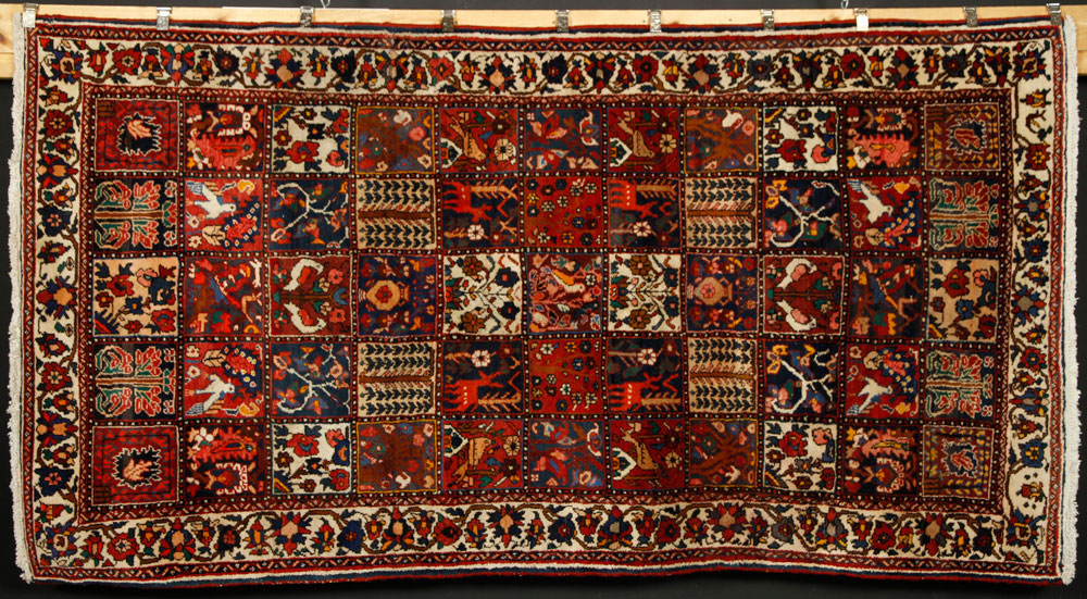 Appraisal: - Semi Antique Persian Bakhtiari Carpet Semi antique Persian Bakhtiari