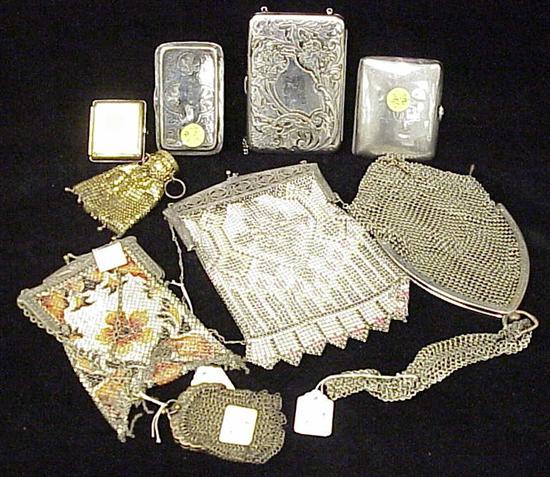 Appraisal: Vintage purses two mesh with enamel decoration and three other