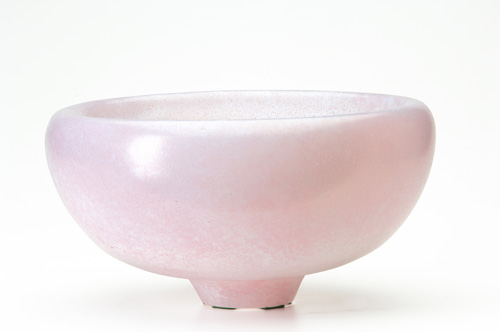 Appraisal: STEVE TOBIN Pink glass bowl with frothy white finish Signed