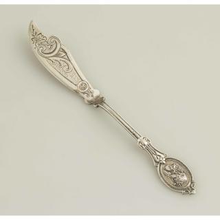 Appraisal: Hotchkiss Schreuder Silver Butter Knife Hotchkiss Schreuder silver butter knife