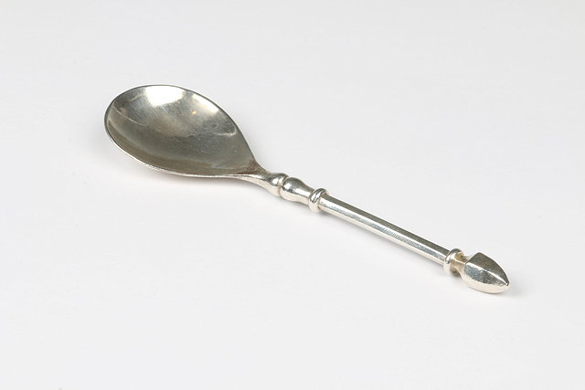 Appraisal: Guild of HandicraftArts Crafts silver spoonLondon hallmarks for cm long