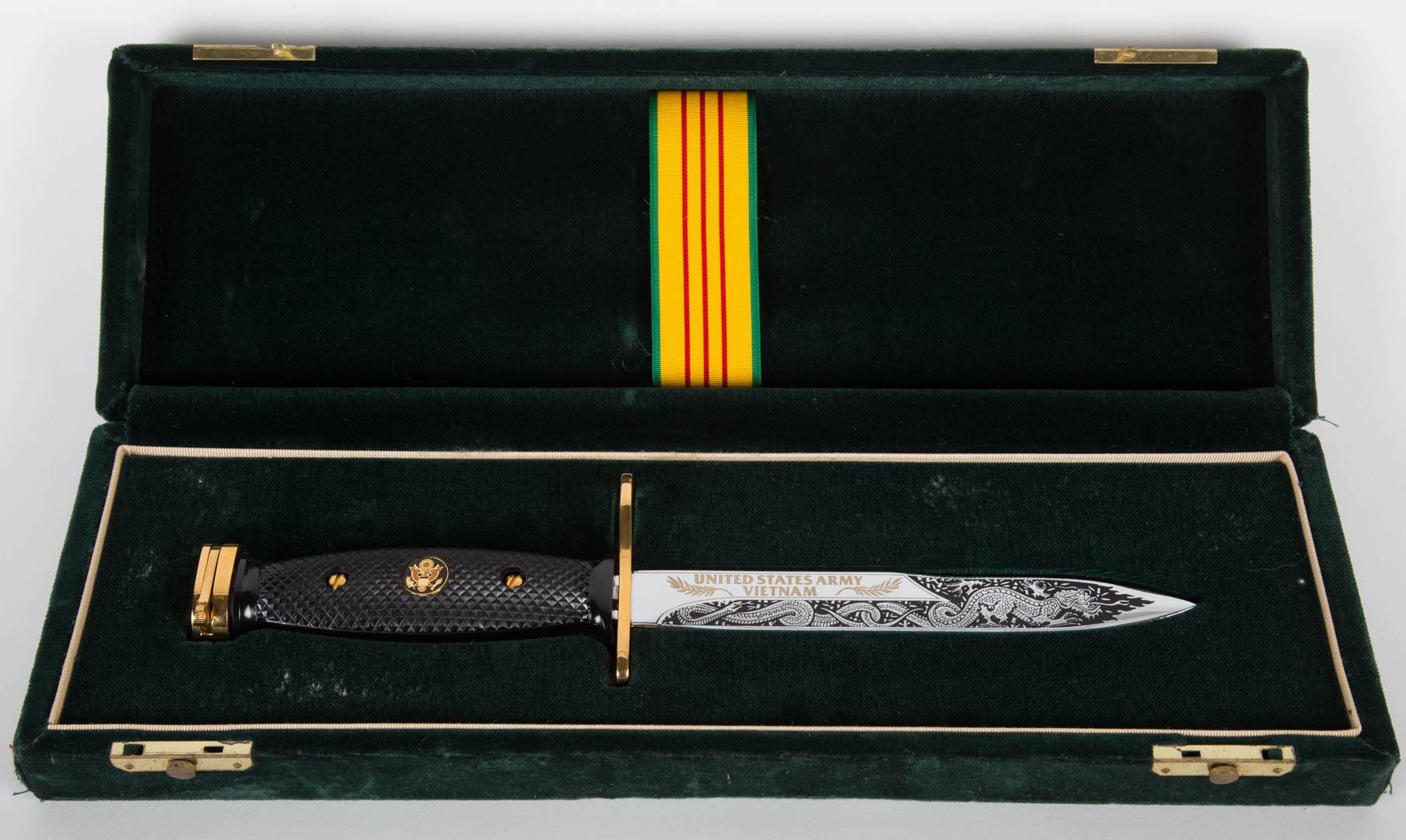 Appraisal: Vietnam commemorative bayonet