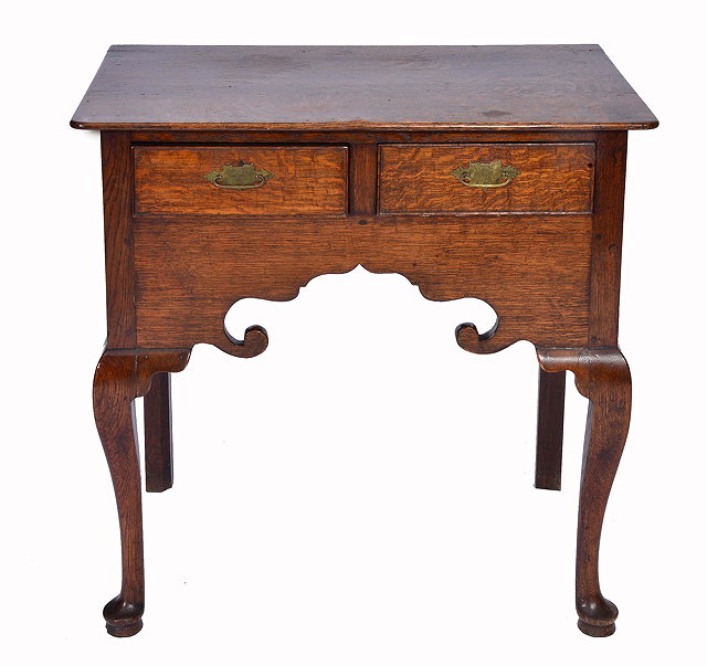 Appraisal: AN TH CENTURY OAK LOWBOY with rectangular top two drawers