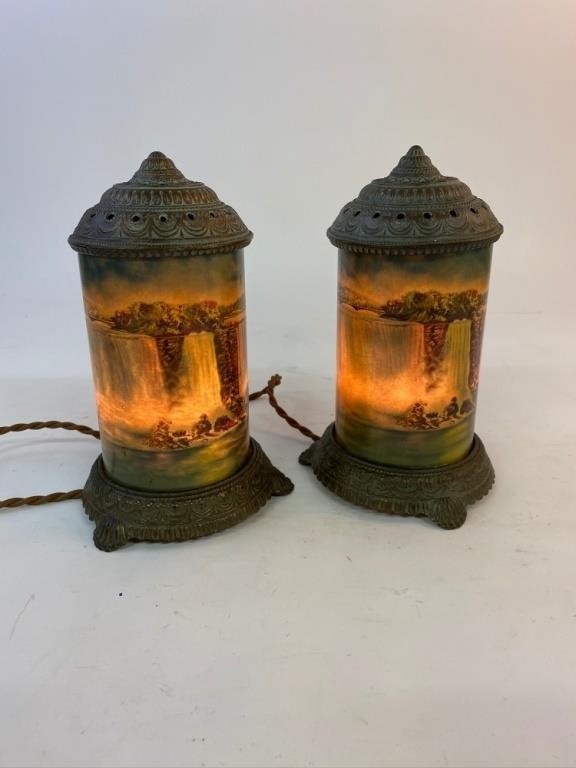 Appraisal: Pair of motion lamps Niagra Falls by Scene-In-Action Corp Chicago