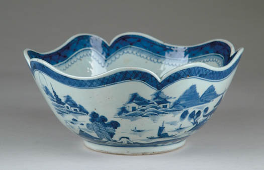 Appraisal: CANTON BLUE AND WHITE SQUARE SHAPED TOP BOWL Fine bowl