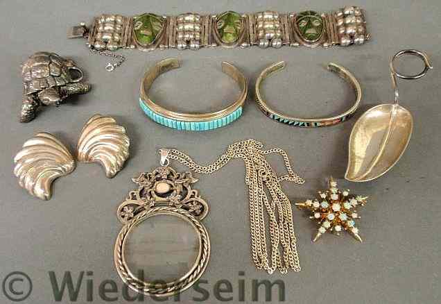 Appraisal: Group of sterling silver and Mexican silver jewelry some with