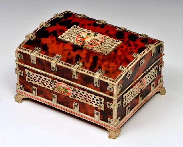 Appraisal: AN INDIAN IVORY AND TORTOISESHELL CASKET cm x cm circa