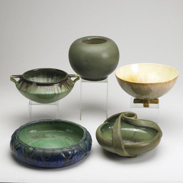 Appraisal: FULPER Five bowls in assorted glazes including one Vaz-Bowl in