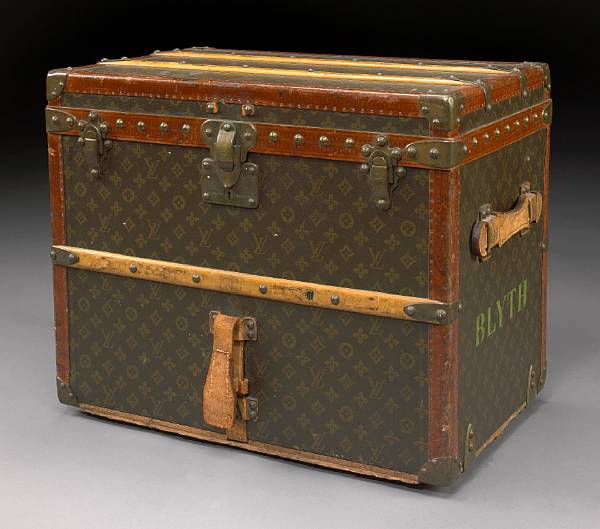 Appraisal: A Louis Vuitton trunk No early th century The exterior