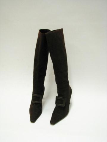 Appraisal: Oscar de la Renta brown suede knee high boots ''