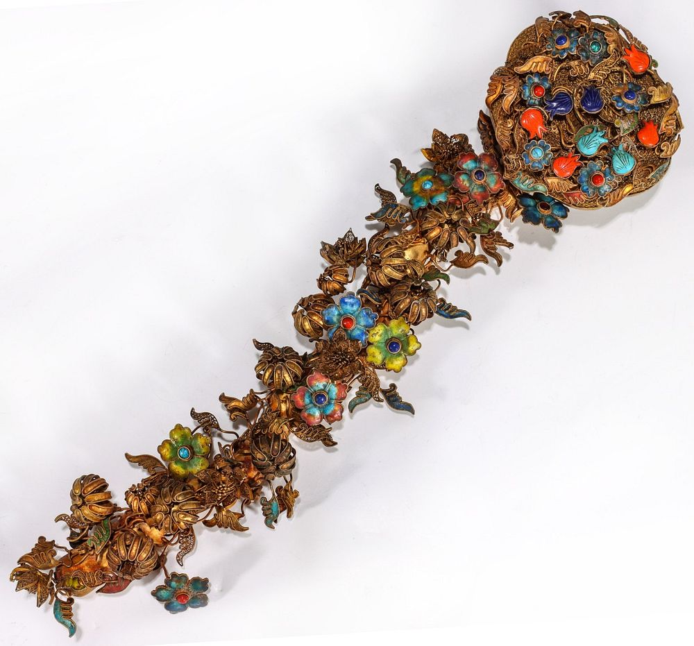 Appraisal: A QING DYNASTY FILIGREE RUYI SCEPTER WITH ENAMELS The central