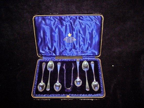 Appraisal: Six teaspoons and the matching tongs Sheffield cased