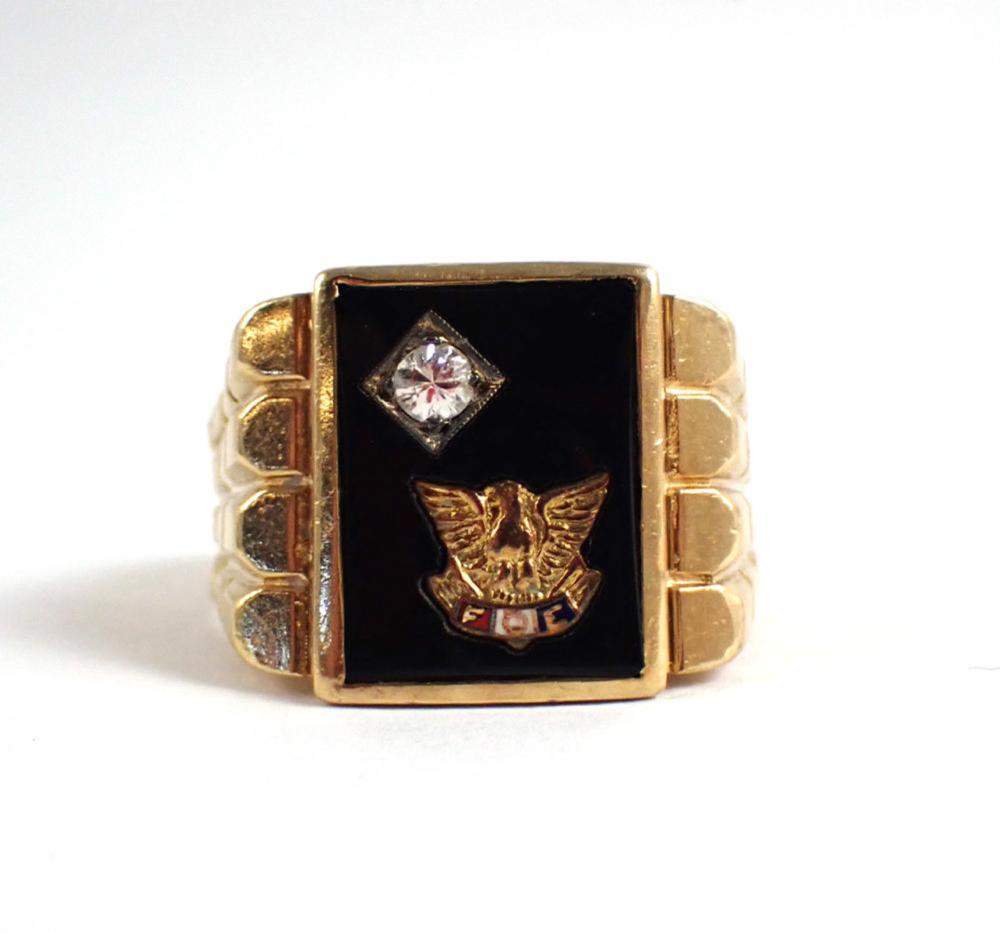 Appraisal: MAN'S FRATERNAL ORGANIZATION RING K yellow gold Fraternal Order of