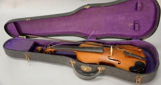 Appraisal: Reproduction Antonius Stradiuarius violin and bow in case violin lg