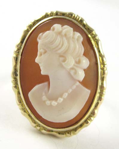 Appraisal: CAMEO AND FOURTEEN KARAT GOLD RING The side profile portrait