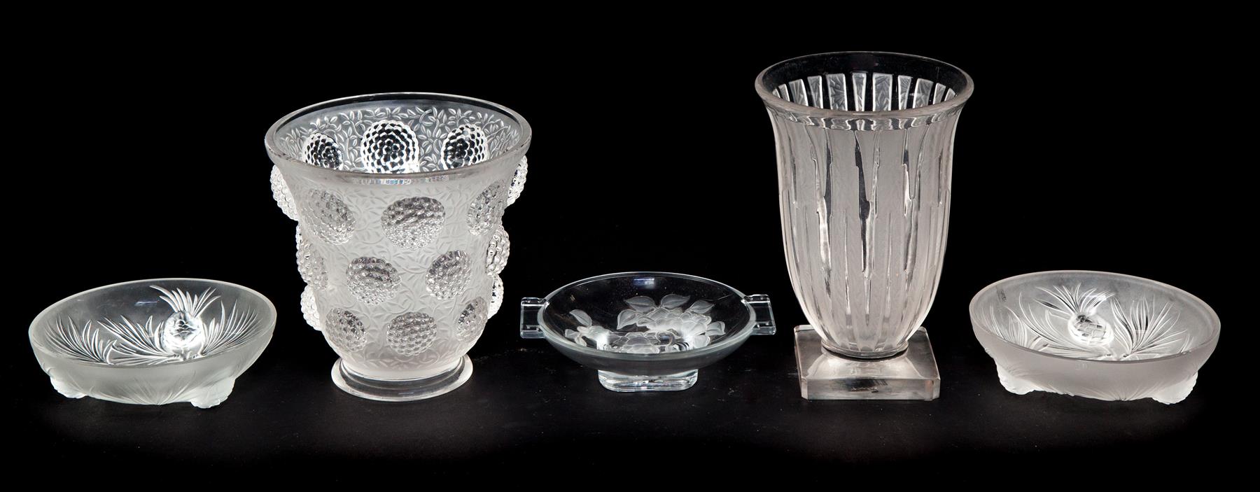 Appraisal: FIVE PIECES OF VERLYS GLASS Twentieth century Verlys by Heisey