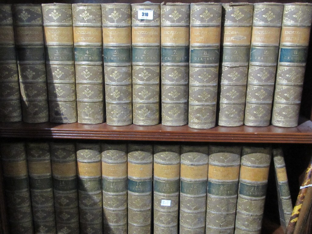 Appraisal: Set of Encyclopedia Britannica dated