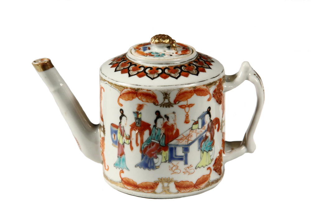 Appraisal: CHINESE TEAPOT - th c Cylindrical Teapot decorated with domestic