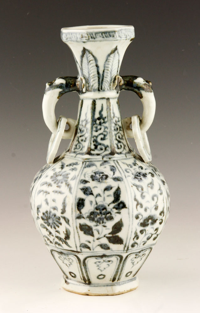 Appraisal: - Chinese Yuan Dynasty Style Jar Chinese blue and white