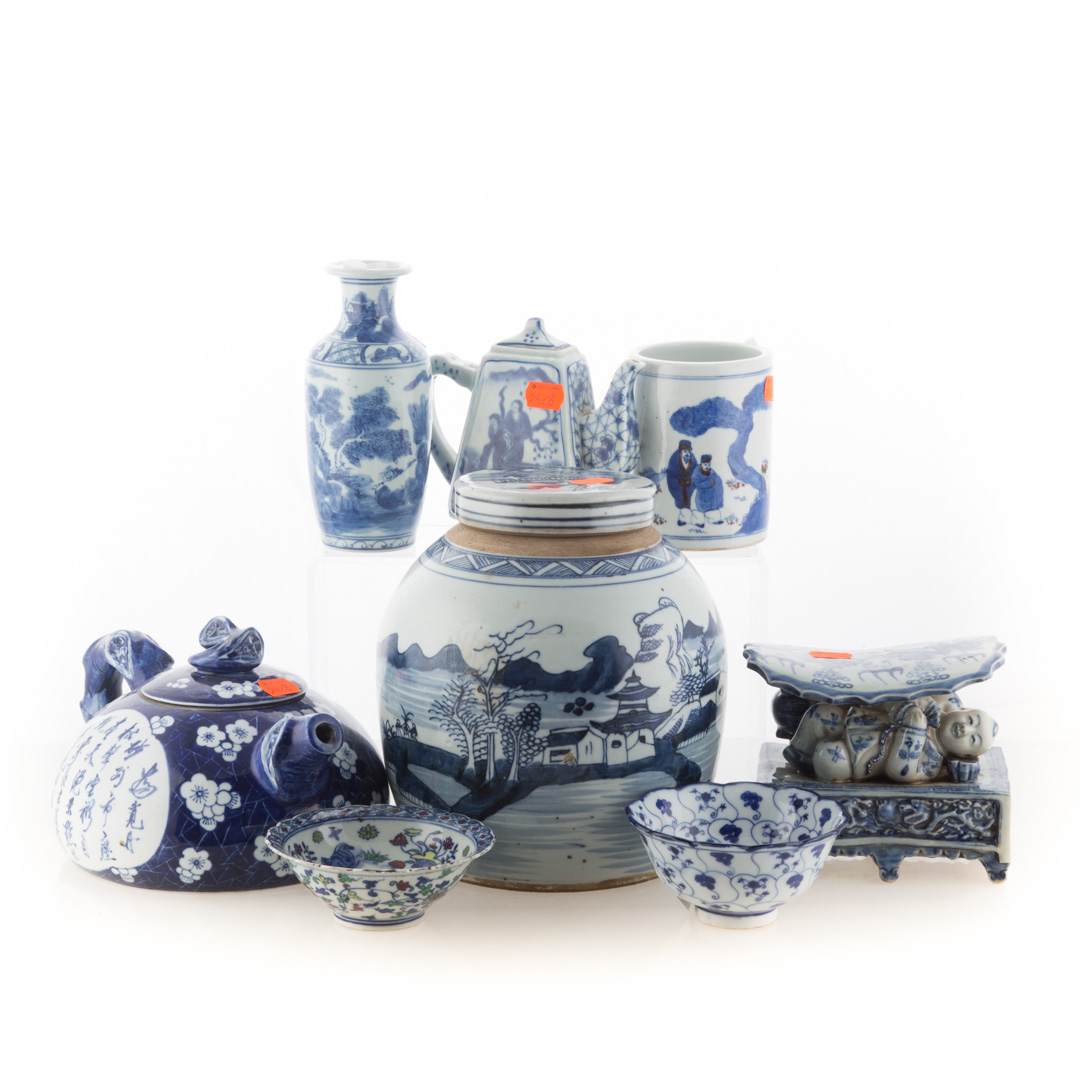 Appraisal: assorted Chinese blue and white porcelain items including wine pot