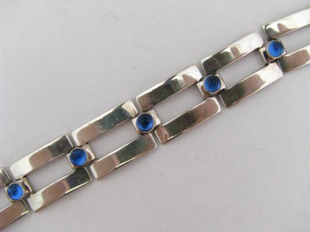 Appraisal: Sterling Silver '' Bracelet hinged box links with seven cabochon