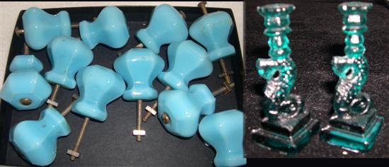 Appraisal: Set of twelve Sandwich type blue glass drawer knobs ''