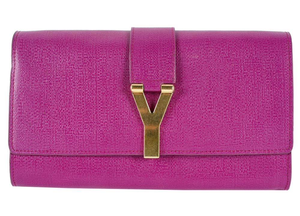 Appraisal: YVES SAINT LAURENT PINK PATENT LEATHER Y-LIGNE CLUTCHCondition good condition