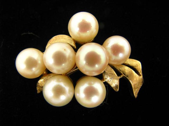 Appraisal: Group of three pearl jewelry items including two single strand