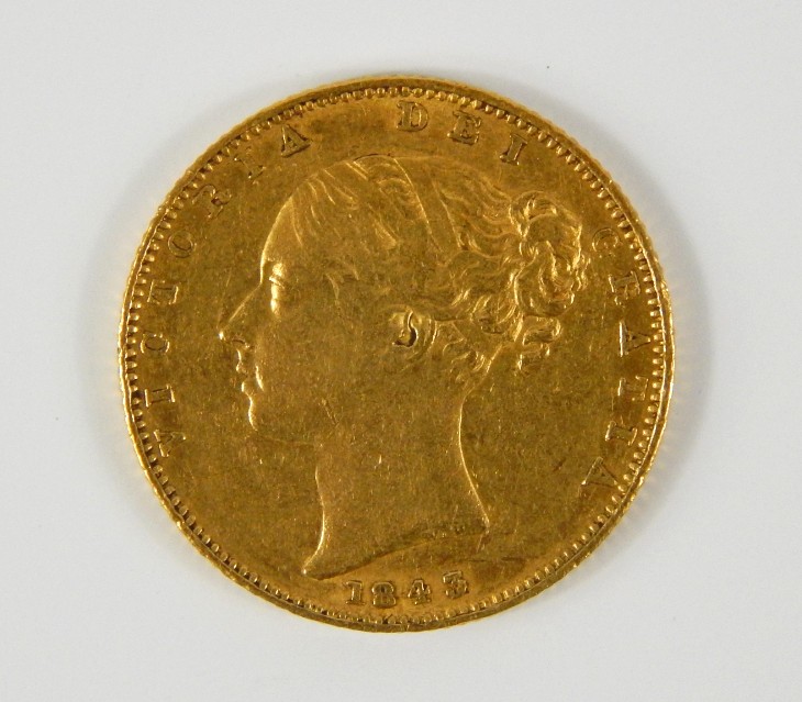 Appraisal: A Victoria young head gold sovereign