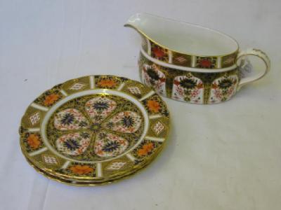 Appraisal: A SET OF THREE ROYAL CROWN DERBY PORCELAIN SIDE PLATES